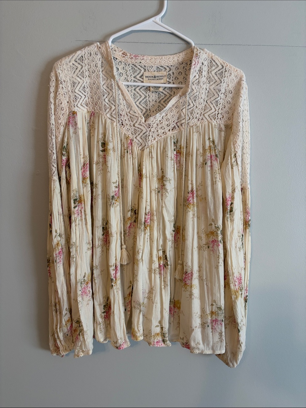 Denim & Supply Ralph Lauren Cream Floral Lace-Trim top. Small. Cotton/viscose
